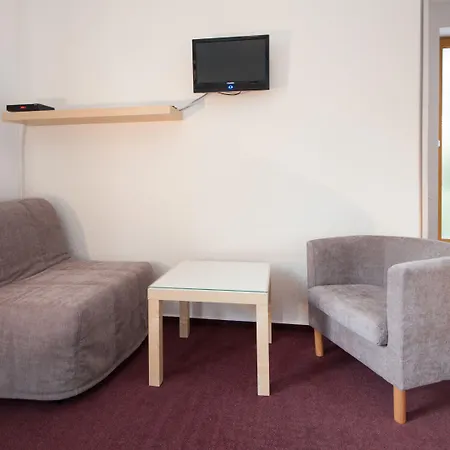 Hotel Garni Pod Skalkou Guest house