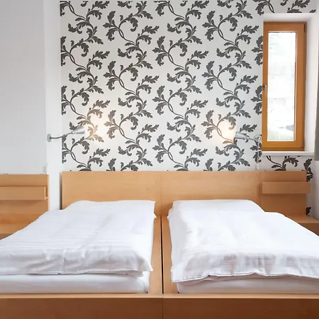 Pensionat Garni Pod Skalkou