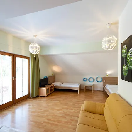 Garni Pod Skalkou Pensionat 3*