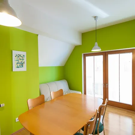 Hotel Garni Pod Skalkou 3*