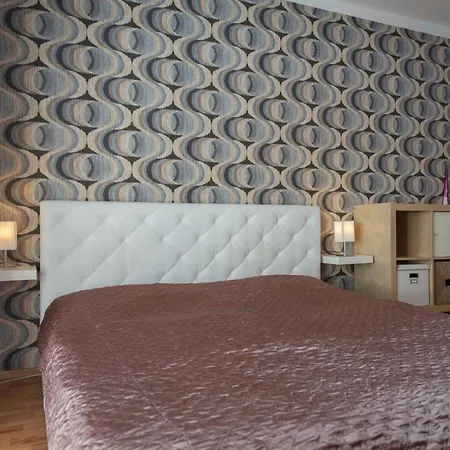 Hotel Garni Pod Skalkou