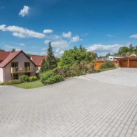 Hotel Garni Pod Skalkou Guest house