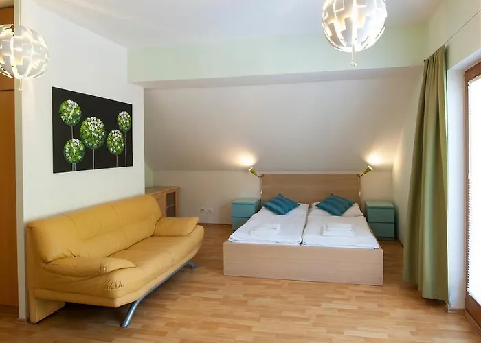 Hotel Garni Pod Skalkou Guest house Cesky Krumlov