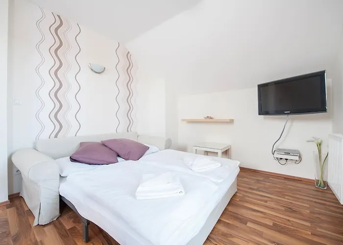 Hotel Garni Pod Skalkou