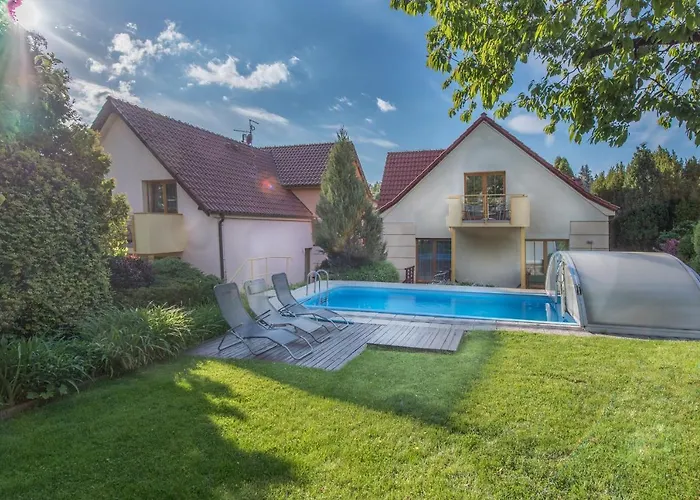 Guest house Hotel Garni Pod Skalkou 3*